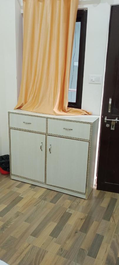 Ananta Residency Hotel ริชิเคช ภายนอก รูปภาพ